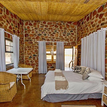 Brandberg White Lady Lodge Uis ภายนอก รูปภาพ
