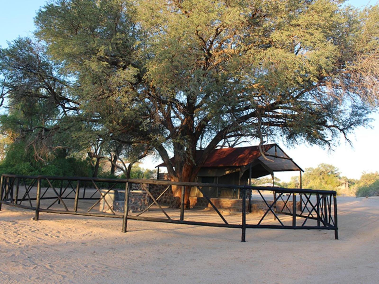 Brandberg White Lady Lodge Uis ภายนอก รูปภาพ